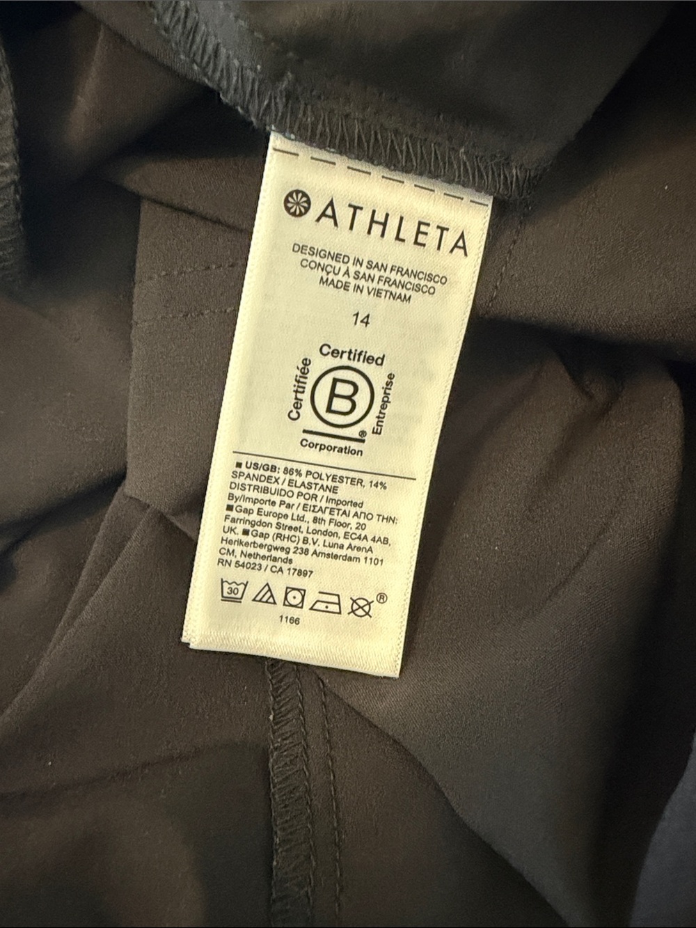 Athleta Black Sleeveless Utility Jumpsuit - Picture 4 of 4